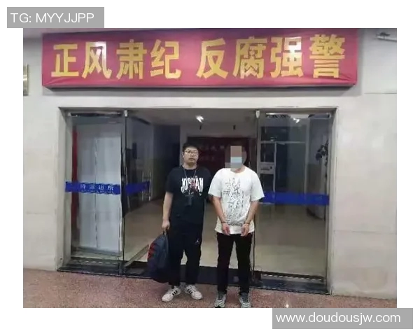 杭州网球队防反策略分析与比赛表现评估 杭州网球队防反策略分析与比赛表现评估