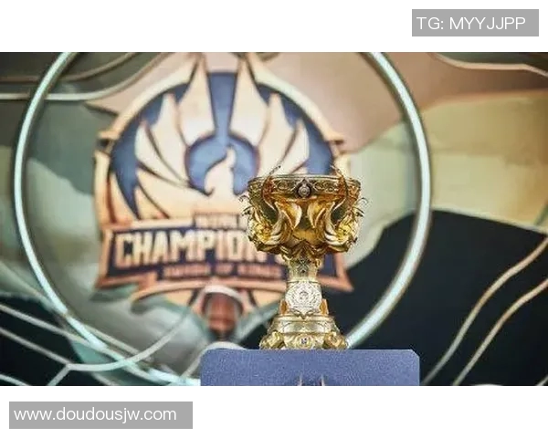 WE战队的蜕变之旅：从荣耀到重生的冠军杯特别报道