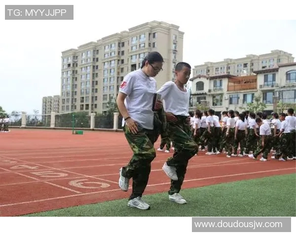 对话王伟:回顾DOTA2职业生涯的辉煌与挑战 对话王伟:回顾DOTA2职业生涯的辉煌与挑战