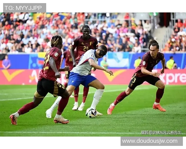 重庆排球队中路突破的战术解析与未来展望