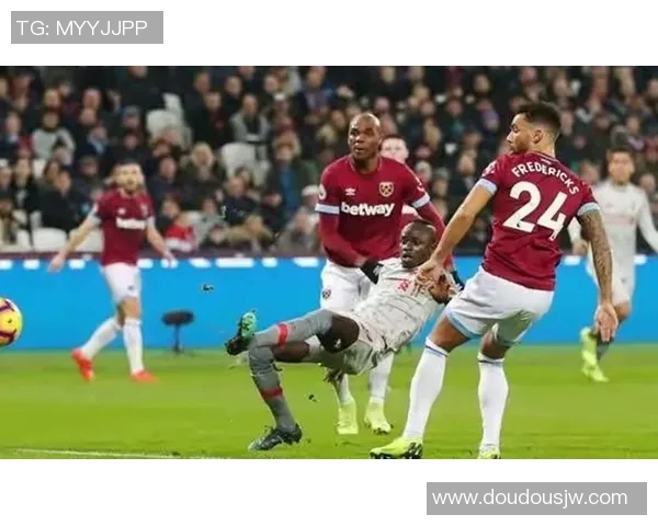 哈德斯与曼城交战历史回顾及战绩分析