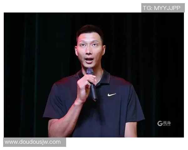 易建联重返赛场展现不凡实力球迷期待他的精彩表现与未来发展