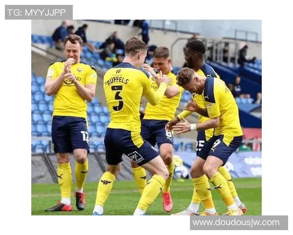 牛津联与布流浪激战正酣比分悬念迭起精彩瞬间回顾 牛津联与布流浪激战正酣比分悬念迭起精彩瞬间回顾