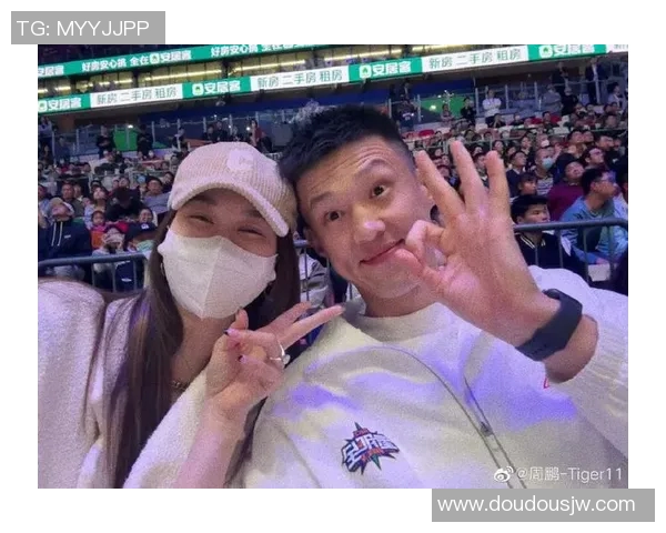 周鹏：从篮球场上的传奇到社会公益的先锋之路