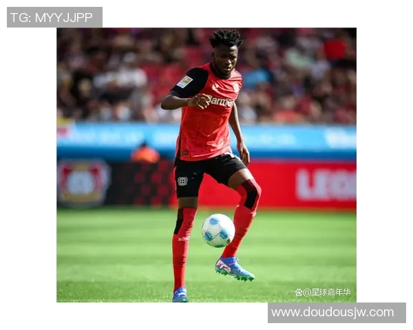 萨尔普与特罗姆的激烈对决揭示足球战术与团队合作的精髓