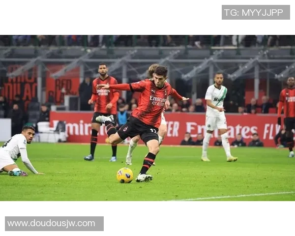 萨索洛与米兰历史交锋战绩分析及近期表现对比