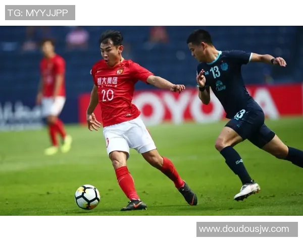 鲁能与恒大激战正酣广东体育全程直播精彩对决不容错过