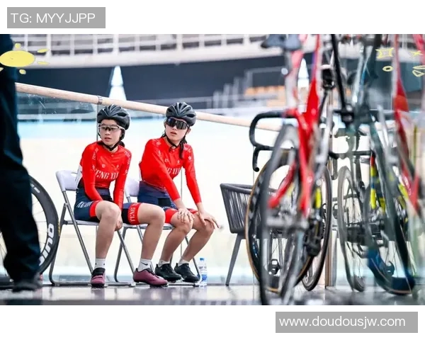 江苏与上海全运会巅峰对决精彩回顾展现体育精神与团队合作魅力